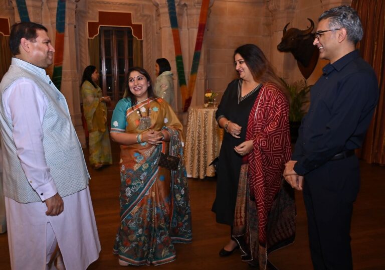 Sundeep Bhutoria with Sushma Sethia, Meghna Rajpurohit and Dr Virendra Rajpurohit