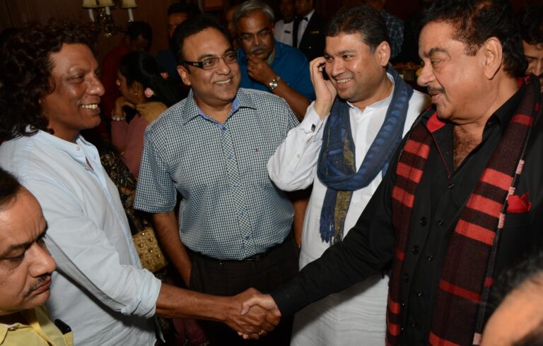 Sundeep Bhutoria with Shatrughan Sinha, Arijit Dutta and Arindam Sil at a function to celebrate Sinha's biography Anything But Khamosh in Kolkata