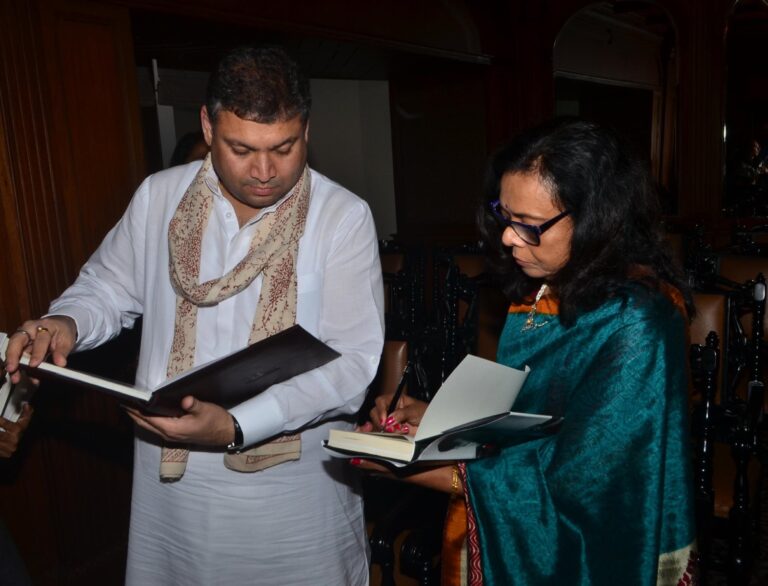 Sundeep Bhutoria with guest author Bharati S Pradhan at a session of An Author's Afternoon at the Taj Bengal Kolkata