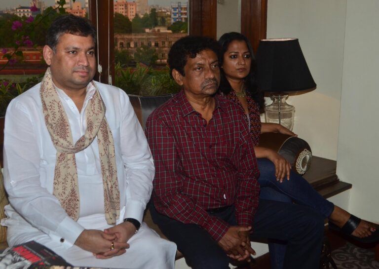 Sundeep Bhutoria with director Goutam Ghose and his daughter Anandi Ghose at a session of An Author's Afternoon at the Taj Bengal Kolkata