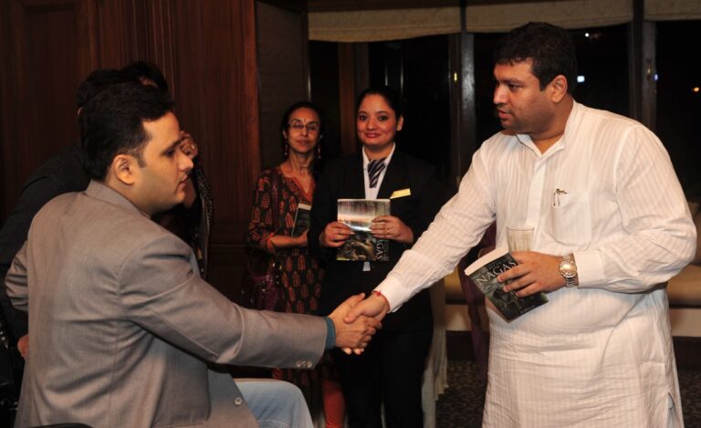 Sundeep Bhutoria with guest author Amish Tripathi