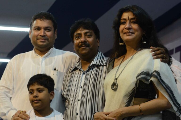 Sundeep Bhutoria with Rashid Khan and Debasree Roy at the Rabindra Sarobar Stadium in Kolkata