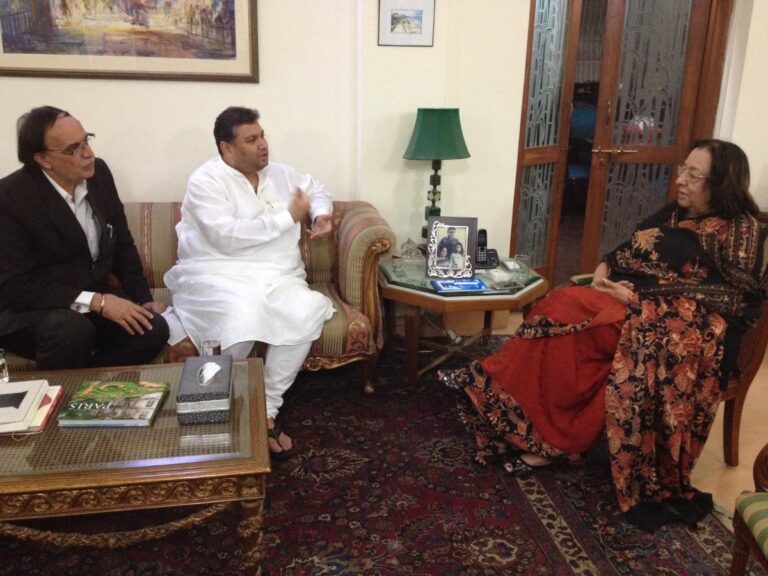 Sundeep Bhutoria with Minority Affairs Minister Mrs Najma Heptullah at her residence in Delhi