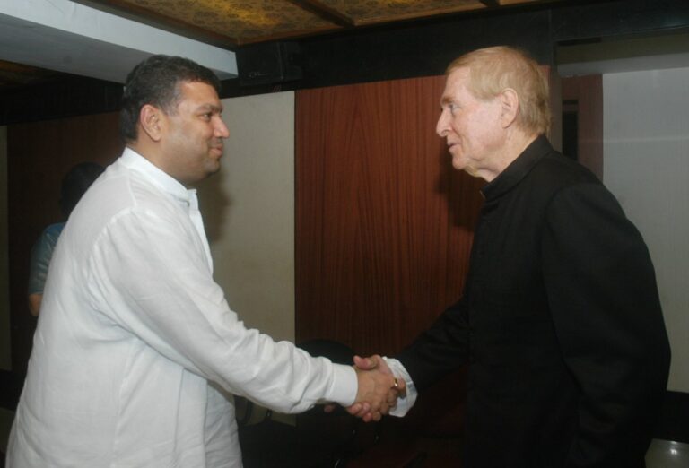 Sundeep Bhutoria with actor Tom Alter at a dinner hosted by The Bengal in Kolkata