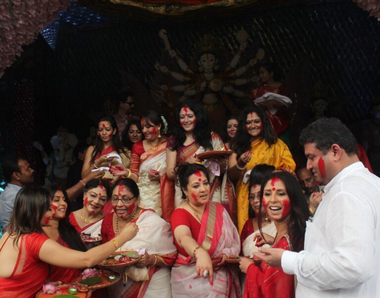 Sundeep Bhutoria at the Manicktalla Chaltabagan durga puja Sindurkhela in Kolkata with leading celebs of the city