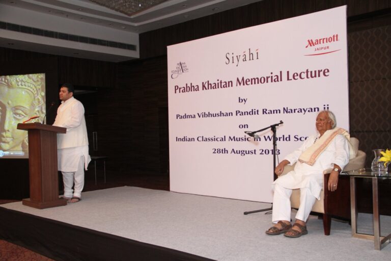 Sundeep Bhutoria delivering his speech at the PKF Memorial lecture in Jaipur with Pt Ram Narayan as the chief guest