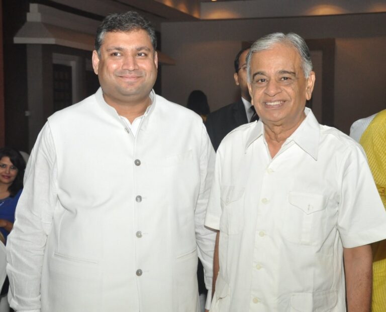 Sundeep Bhutoria with Balbhadra Singh at the first Rani Laxmi Kumari Chundawat Memorial Lecture in Jaipur