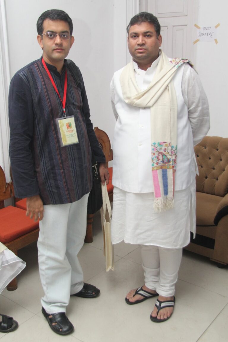 Sundeep Bhutoria with author Vikram Sampath at the Patna Literature Festival 2014