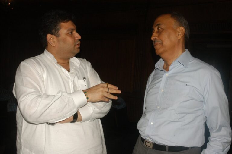 Sundeep Bhutoria with Dinesh Vajpai at a session of An Author's Afternoon at The Taj Bengal, Kolkata