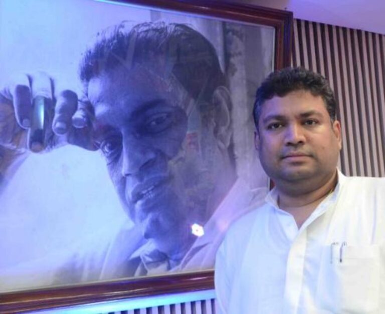 Sundeep Bhutoria at the Satyajit Ray Memorial Lecture at Nandan, Kolkata, during the Kolkata International Film Festival