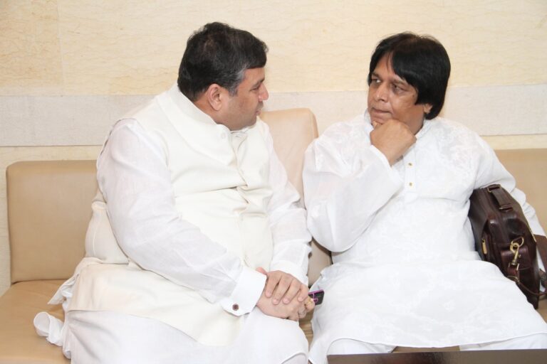 Sundeep Bhutoria with Brij Narayan at the PKF Memorial Lecture in Jaipur with Pt Ram Narayan as the chief guest