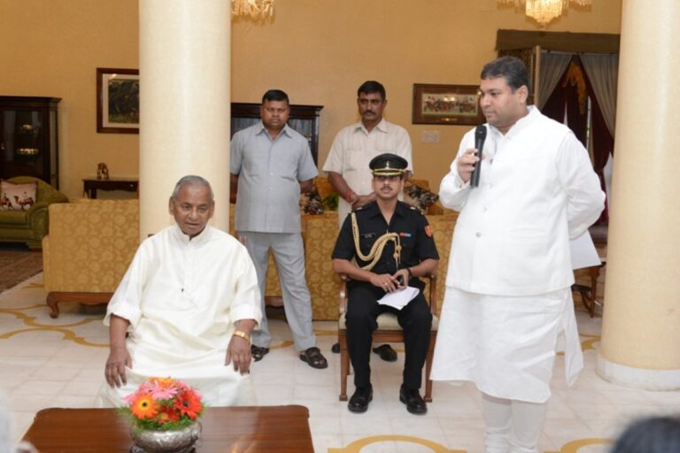 Sundeep Bhutoria with Kalyan Singh, Governor of Rajasthan, at the Governor House in Jaipur