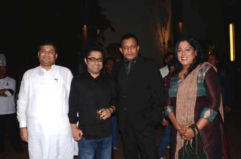 Sundeep Bhutoria with Dr Suman Ghosh, director of Bengali film Nobel Chor, Mithun Chakraborty and Ananya at the ITC Sonar poolside dinner in Kolkata