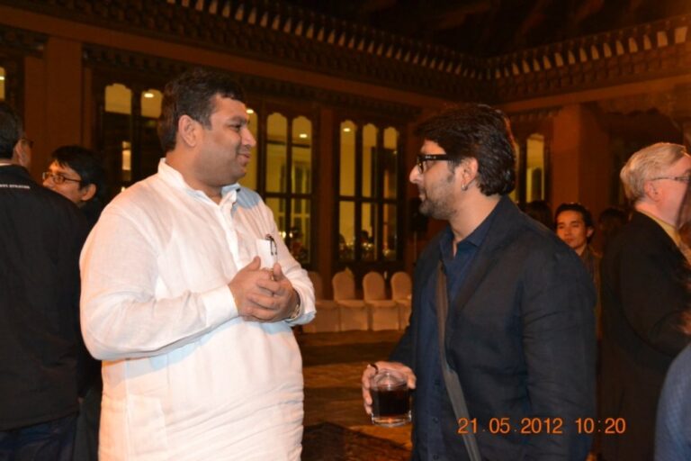 Sundeep Bhutoria with actor Arshad Warsi