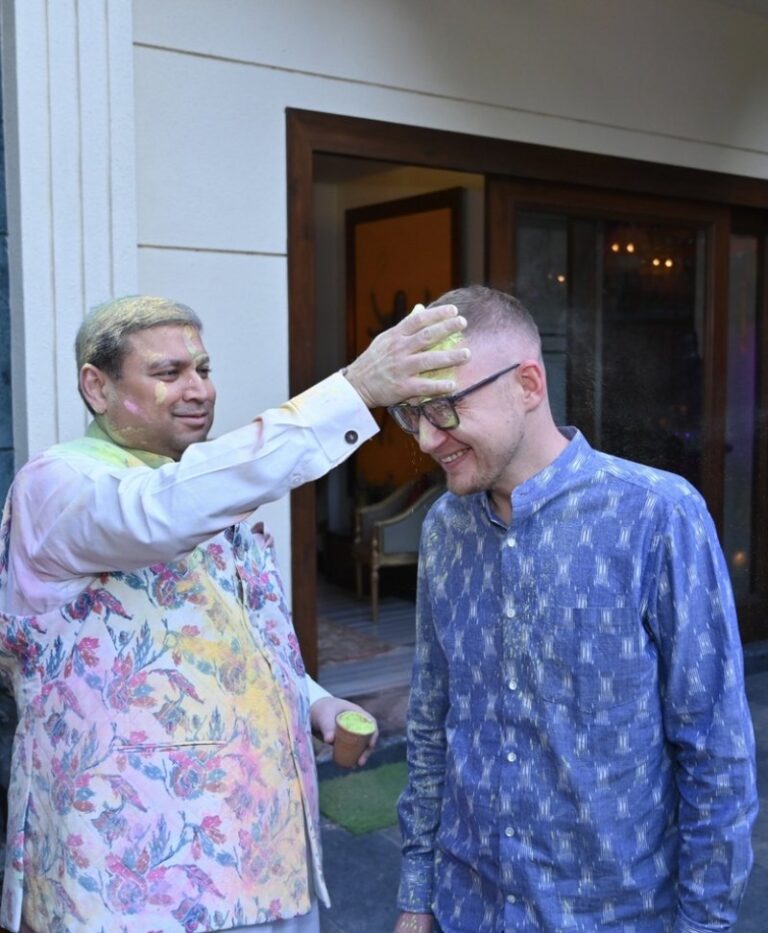 Sundeep Bhutoria with Volodymyr Prytula