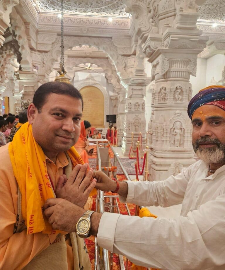 Sundeep Bhutoria taking blessings at Ram mandir in Ayodhya