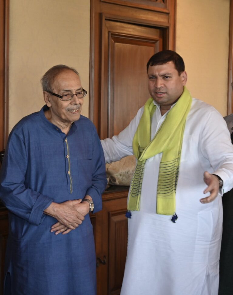 Sundeep Bhutoria with Shirshendu Mukhopadhyay at the Bengal annual meeting