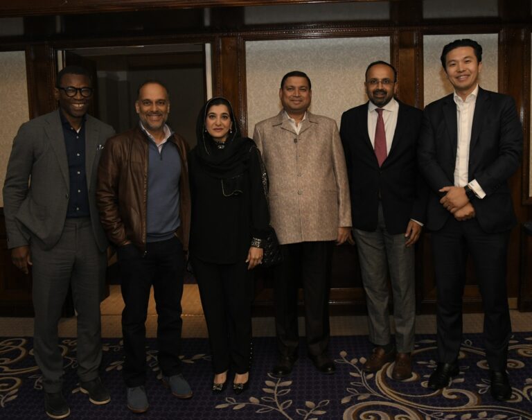 Sundeep Bhutoria with (L-R) Henry Obi, Leot Hussain, Nishant Hussain, Sumit Jamuar and Patrick Tsang