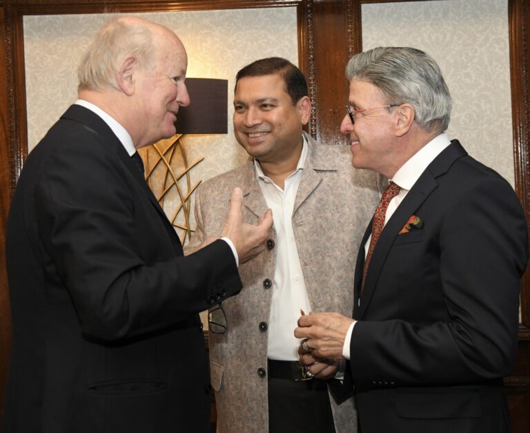 Sundeep Bhutoria with Stephen Ball, Chairman Queen’s Commonwealth Trust (L) and Ronald C. Gunnell, Global Envoy to the Choir Presidency.