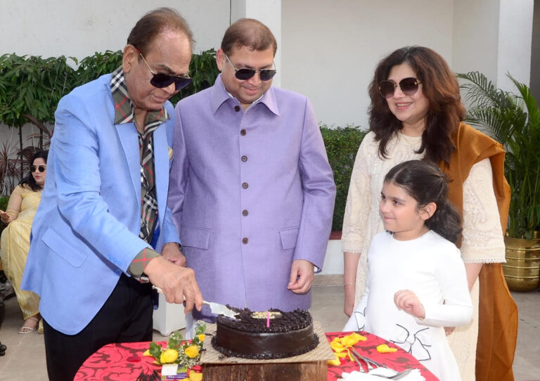 Cake cutting on Dr Pronab Dasgupta with Sundeep Bhutoria, Manjari Bhutoria and Aavya M Bhutoria