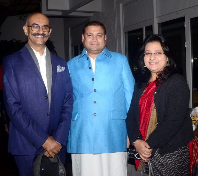 Sundeep Bhutoria with K Mohanchandran and Dona Ganguly