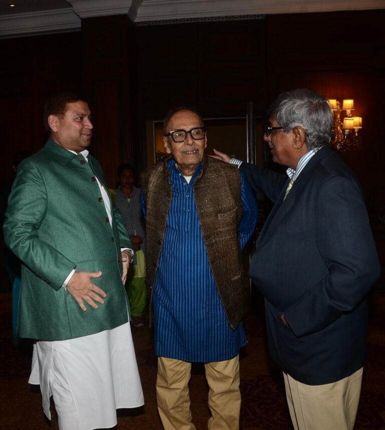 Sundeep Bhutoria with Shirshendu Mukhopadhyay and Soumitra Mitra