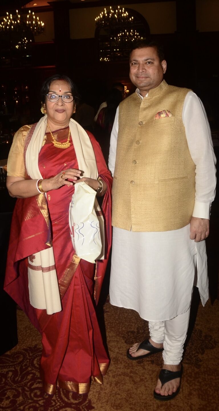 Sundeep Bhutoria with artist and Padma Shri recipient Mamata Shankar