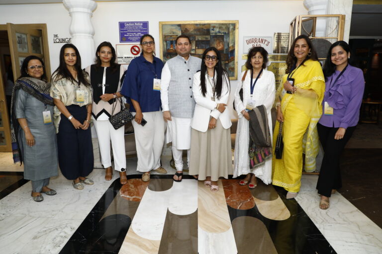 Sundeep Bhutoria with the honorary convenors of the Foundation