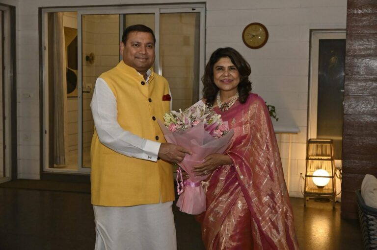 PHOTO-2025-04-18-15-25-43