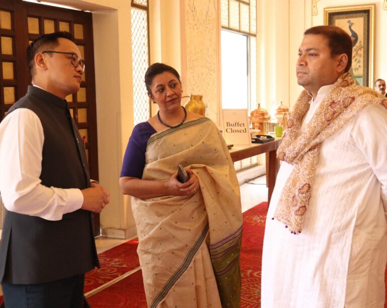 Sundeep Bhutoria with Parul Kapoor and Deependra Rana
