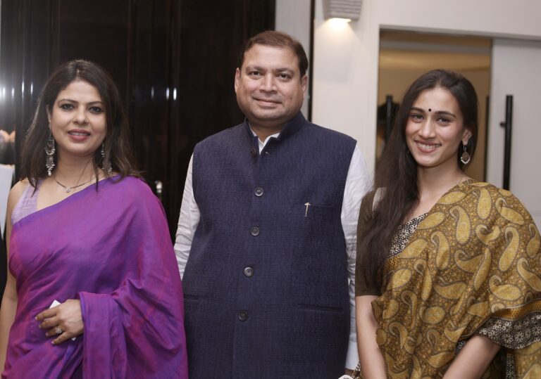 Sundeep Bhutoria with classical dance exponents Vidha Lal and Shreyasi Gopinath at the International Dance Day celebration in New Delhi