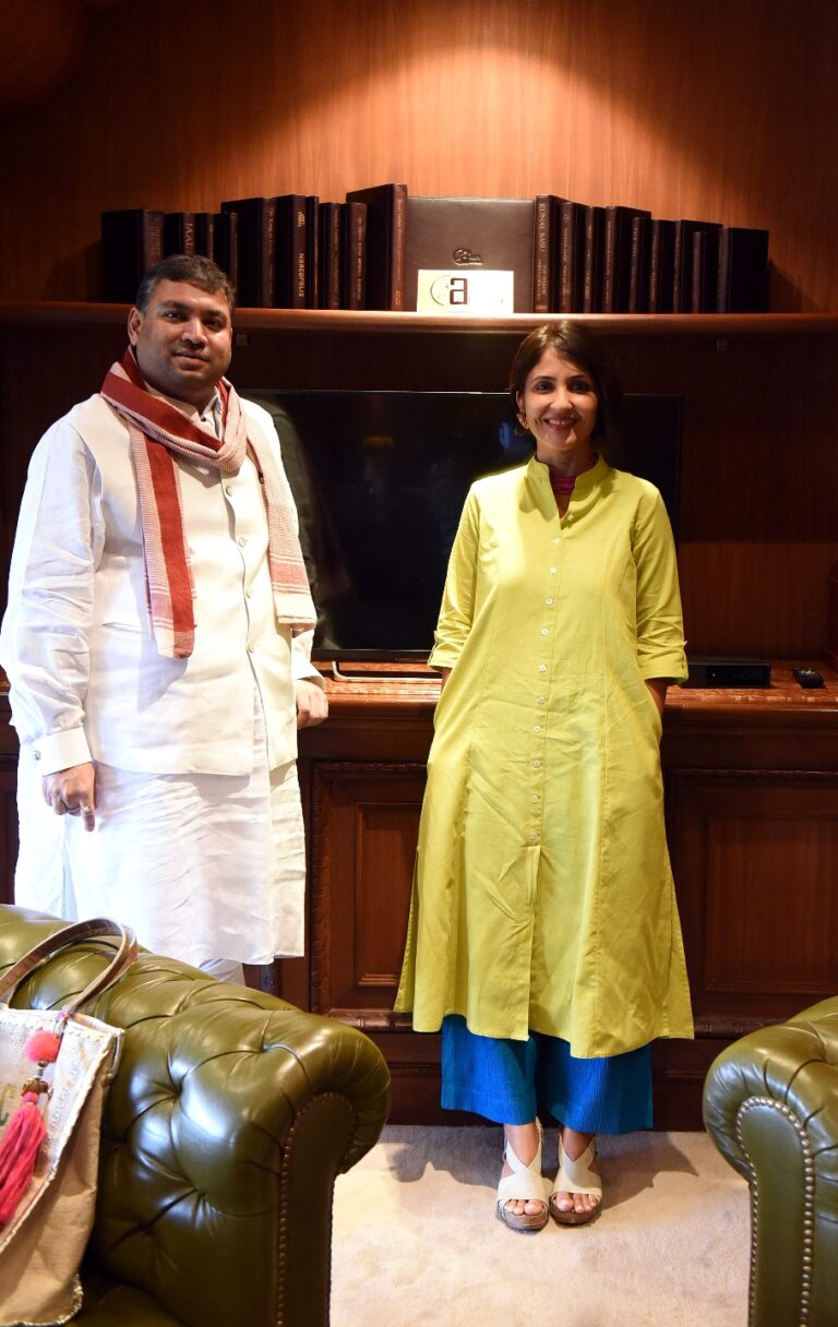 Sundeep Bhutoria with Anuja Chauhan at the Chambers in Taj Bengal