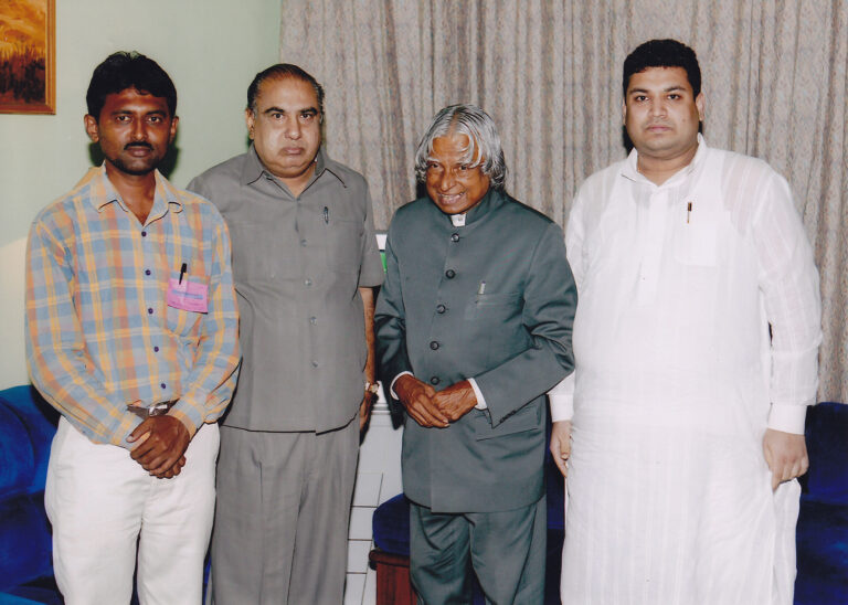 Sundeep Bhutoria with (L-R) journalist Kripa Shankar Chobey, TC Daga and former president of India APJ Abdul Kalam