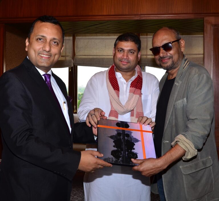 Sundeep Bhutoria with Anjan Dutta and Samrat Datta