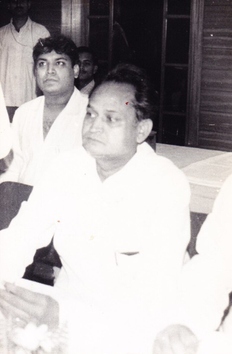 Sundeep Bhutoria with Ashok Gehlot