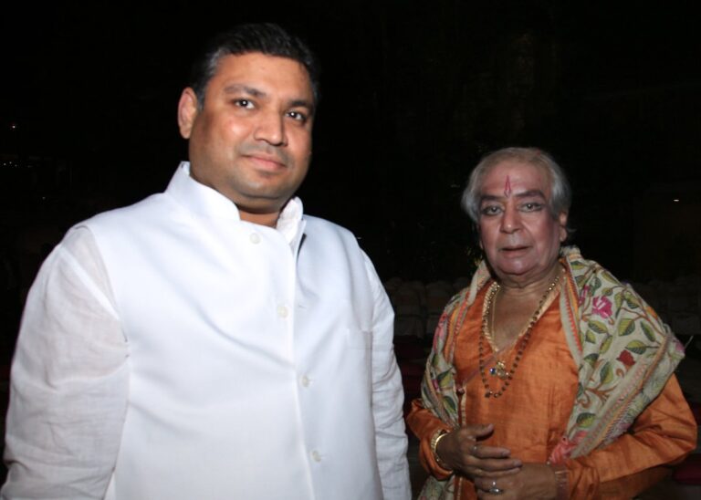 Sundeep Bhutoria with Pandit Birju Maharaj