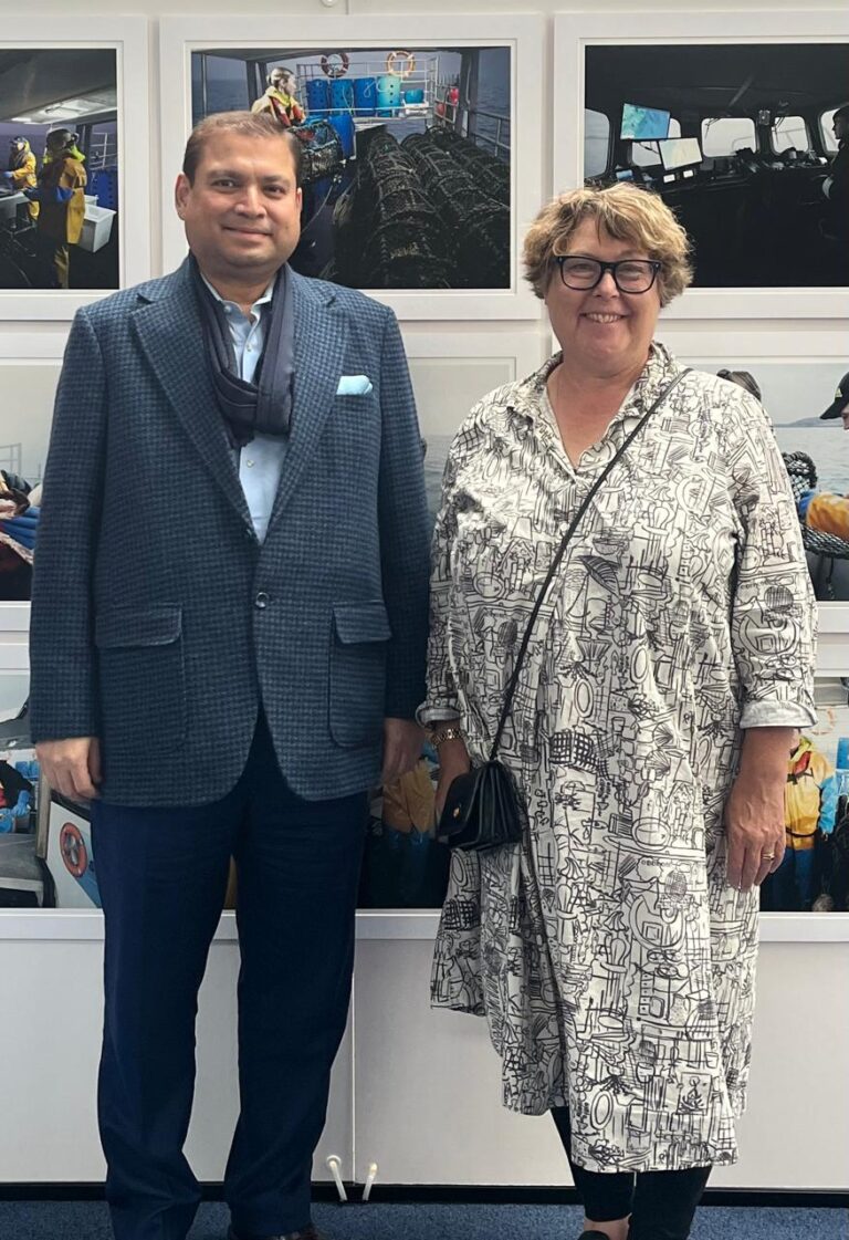 Sundeep Bhutoria with Prof. Sue Rigby, Vice Chancellor of Edinburgh Napier University in Edinburgh