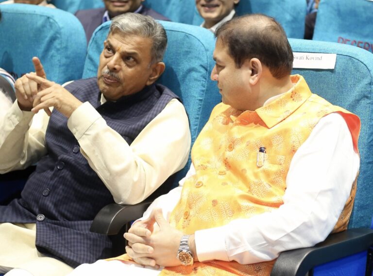 Sundeep Bhutoria with Shri Dattatreya Hosabale at the exclusive conversation on “A ZigZag Mind” a book by Dr. Sonal Mansingh, Padma Vibhushan recipient, at the Indira Gandhi National Centre for the Arts, New Delhi
