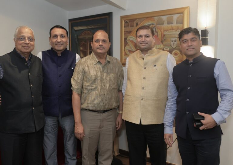 Sundeep Bhutoria with (L-R) Susheel Dhanuka, Deepak Kedia, Karan Singh and Biswa Ranjan