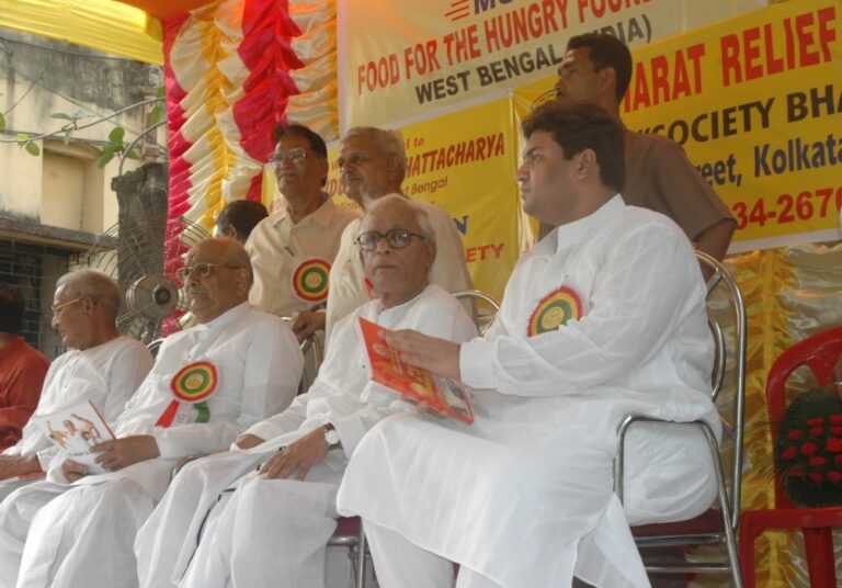 sundeep-bhutoria-with-buddhadeb-bhattacharya