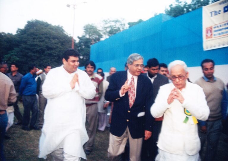sundeep-bhutoria-with-buddhadeb-bhattacharya