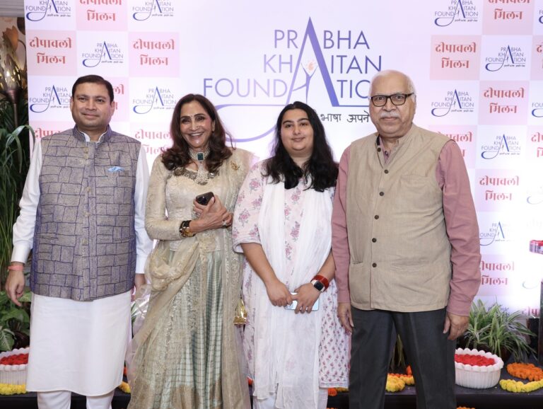 Sundeep Bhutoria with Neelima Dalmia Adhar, S.Y Quraishi along with his daughter