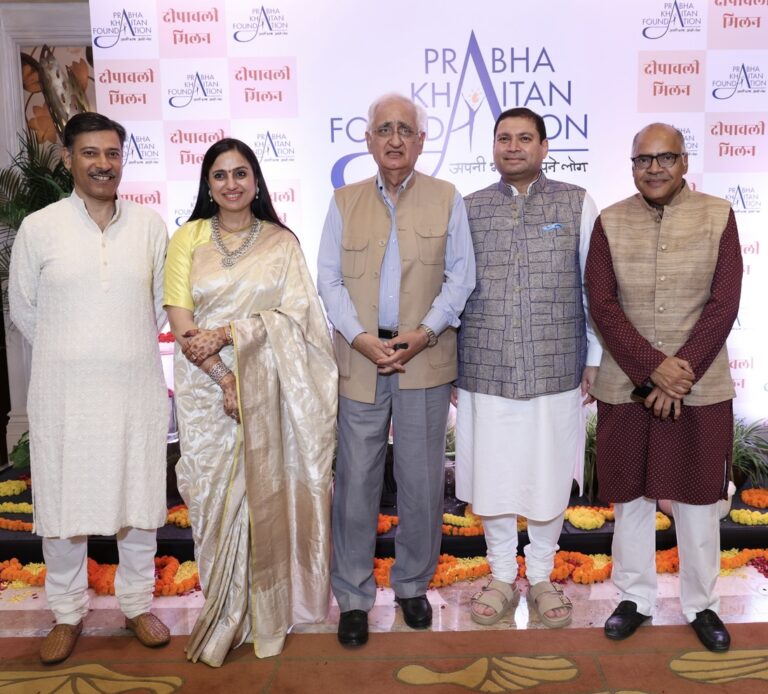 Sundeep Bhutoria with Saurabh Kakkar, Vinnie Kakkar, Salman Khurshid and Iqbal Ahmed