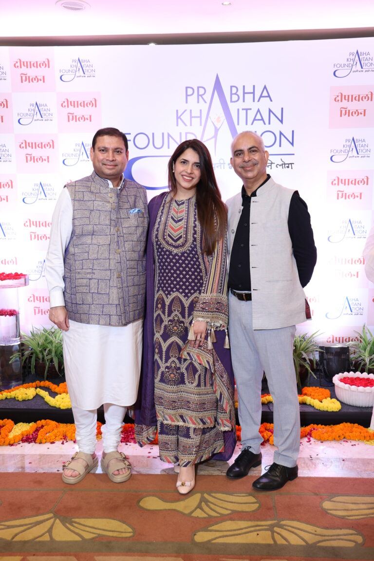 Sundeep Bhutoria with Zainab Sikandar and Rasheed Kidwai