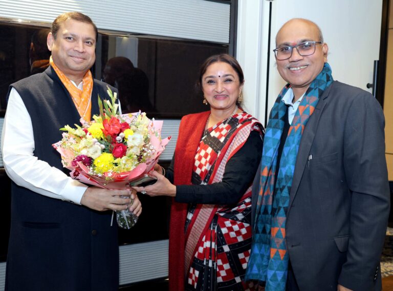 Sundeep Bhutoria with Dr. Sandhya Purecha, Chairman, Sangeet Natak Akademi and Dr K Sreenivasarao