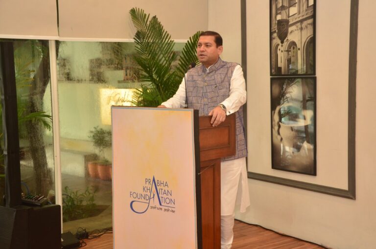 Sundeep Bhutoria welcoming the guests