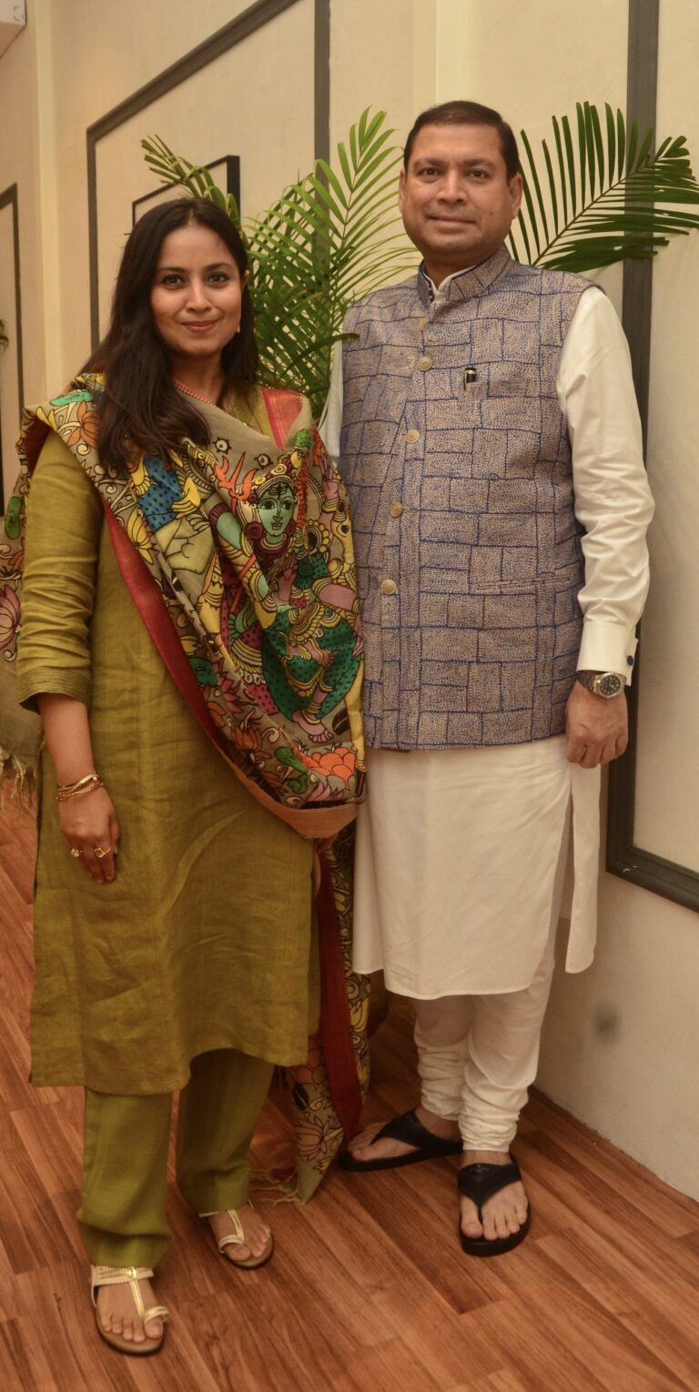 Sundeep Bhutoria with Priyanshi Patel, Honorary Convenor of International Affairs, Prabha Khaitan Foundation